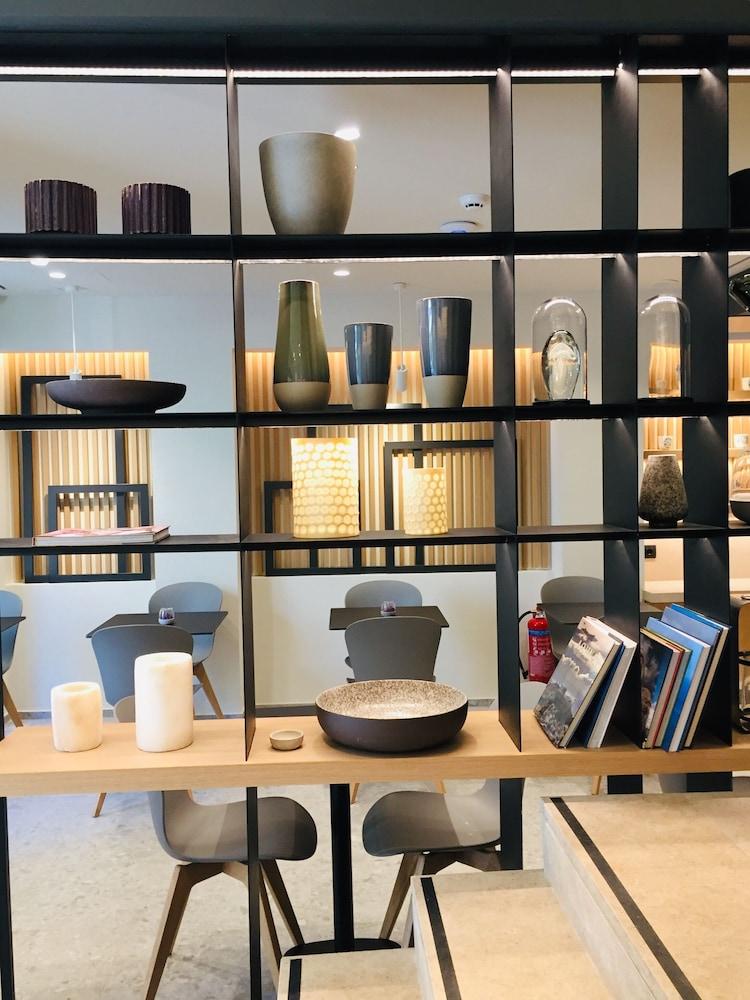 Urban Frame Plaka Hotel Athens Ngoại thất bức ảnh
