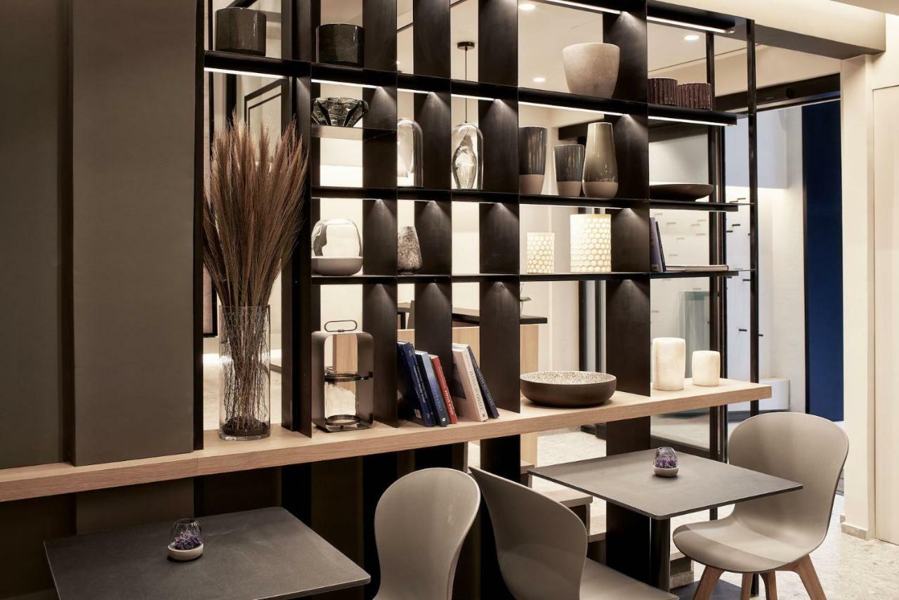 Urban Frame Plaka Hotel Athens Ngoại thất bức ảnh